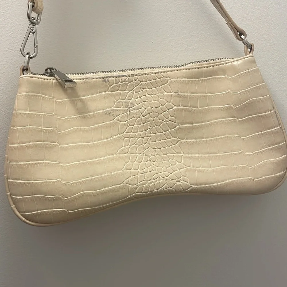 JW PEI Bag - Picture 4 of 8